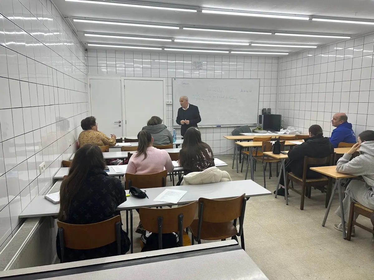 ASBL CIT, Cours de français, cours de connaissances de gestion de base, Saint-Josse-ten-Noode