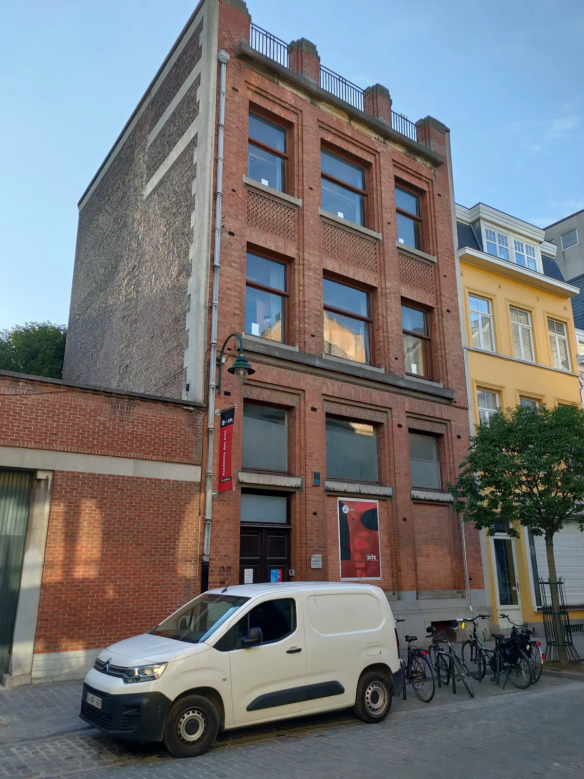 Académie des Arts de la Ville de Bruxelles (Implantation Tanneurs), Bruxelles