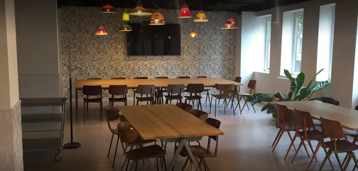 LC Language Centre, Woluwe-Saint-Pierre